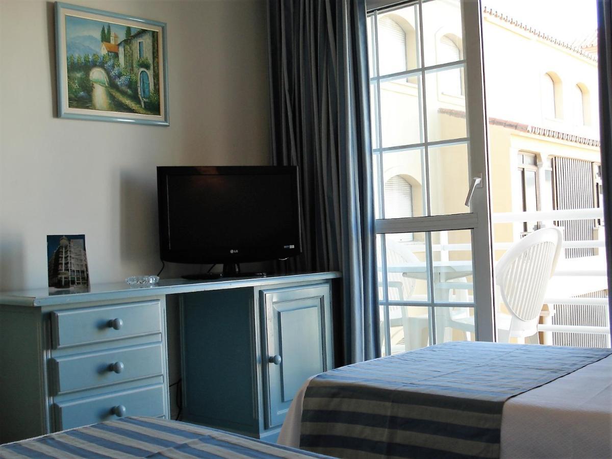 Hotel Villa De Laredo Fuengirola Ngoại thất bức ảnh