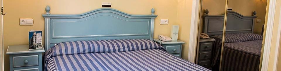 Hotel Villa De Laredo Fuengirola Ngoại thất bức ảnh