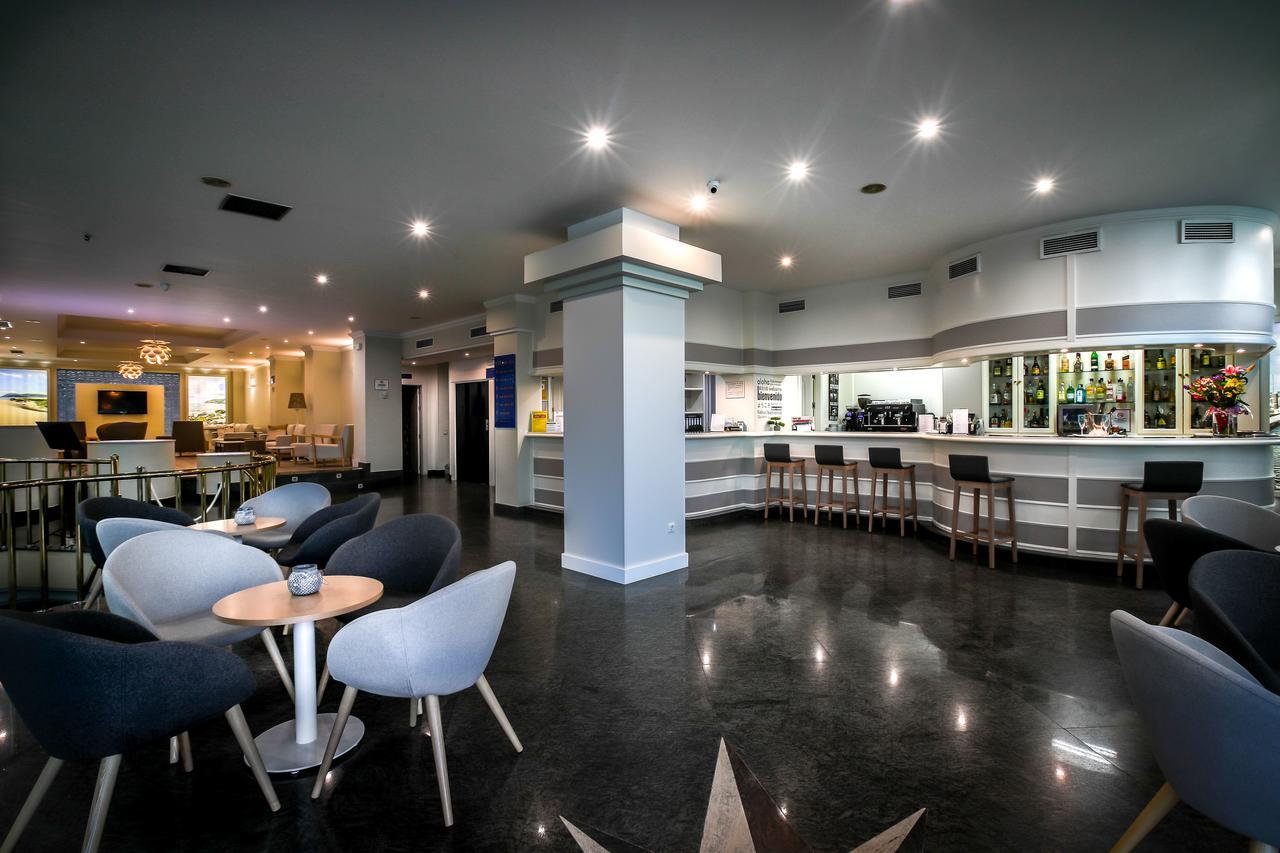 Hotel Villa De Laredo Fuengirola Ngoại thất bức ảnh