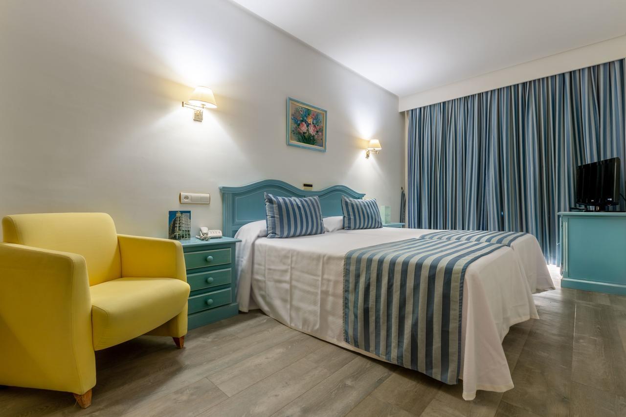 Hotel Villa De Laredo Fuengirola Ngoại thất bức ảnh