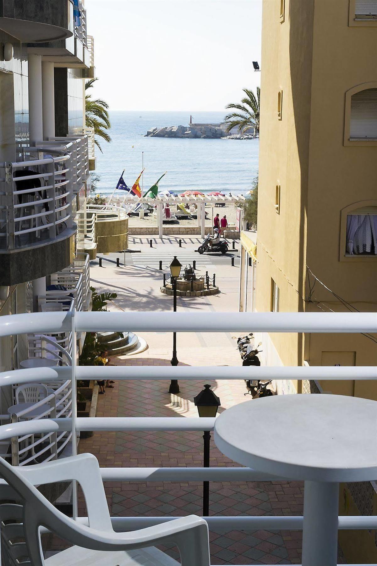 Hotel Villa De Laredo Fuengirola Ngoại thất bức ảnh