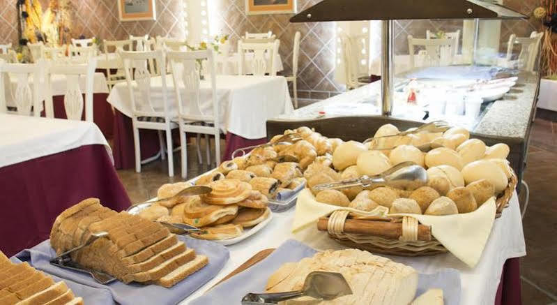 Hotel Villa De Laredo Fuengirola Ngoại thất bức ảnh
