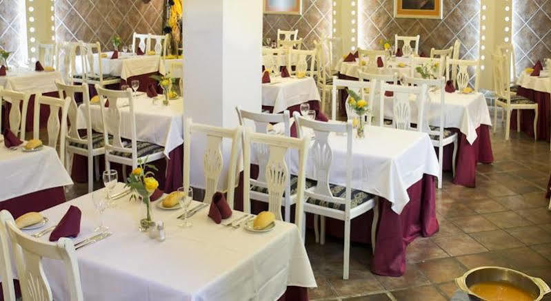 Hotel Villa De Laredo Fuengirola Ngoại thất bức ảnh